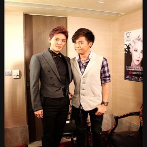 [INFO + PIC] 120830 Jeoffrey Wong parle de Junsu sur&nbsp;Weibo