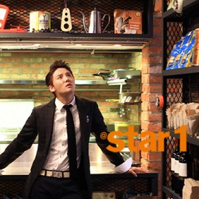 [NEWS + PIC ] 120918 Junsu mortifié en filmant des scènes intimes avec des mannequins dans le clip de&nbsp;Uncommited