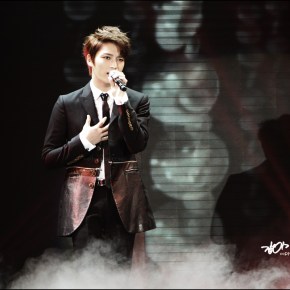 [VID] 121023 Jaejoong – fanmeeting à Bangkok – Passage MC (sous-titré&nbsp;anglais)