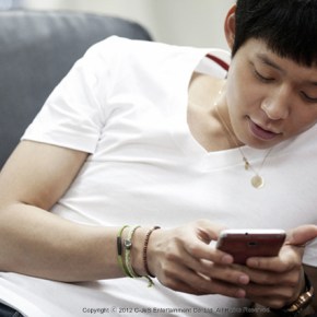 [Pic] 121026 JYJ – Nouvelles Photos sur le site de C-Jes (YooChun &&nbsp;JunSu)