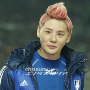 [PIC] 121123 Junsu – Match du FC Men au Nissan Stadium +&nbsp;Concert