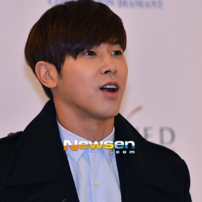 [PIC + VID] 121216 Yunho au mariage de Hong Rok&nbsp;Gi