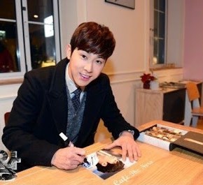 [PIC] 130205 Yunho – Yawang SBS&nbsp;Galerie