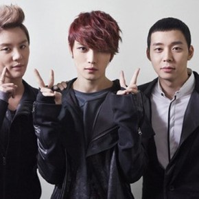 [NEWS] 130226 JYJ donnent l&rsquo;argent qu&rsquo;ils ont reçu pour la « KBEE 2012 » à&nbsp;l’UNICEF