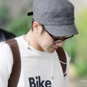 [PIC] 130422 TVXQ à l&rsquo;aéroport de&nbsp;Gimpo