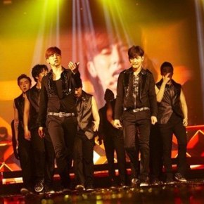 [NEWS] 130520 TVXQ ont tenu un concert en Malaisie avec&nbsp;succès.