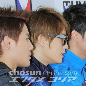 [PIC] 130521 JYJ – Cérémonie de lancement de M-LIMITED (photos de la presse – partie&nbsp;2)