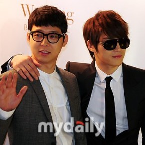 [VID] 130602 Jaejoong et Yoochun au mariage de Baek Ji Young et Jung Suk&nbsp;Won