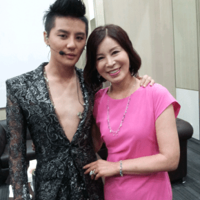[PIC] 130720 Junsu sur le twitter de sa mère – Backstage à&nbsp;Bangkok