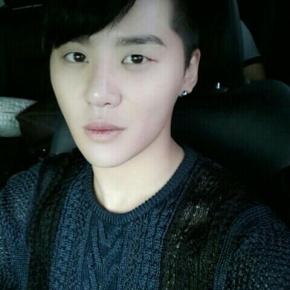 [PIC + TRAD] 130718 Twitter de Junsu – départ pour la&nbsp;Thailande