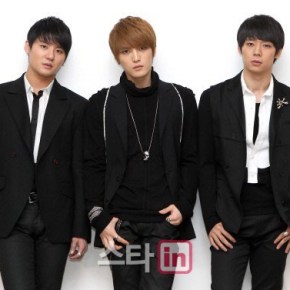 [NEWS] 130724 Le verdict de la FTC au sujet de JYJ, 180 000 fans se sont réunis pour résoudre le&nbsp;problème