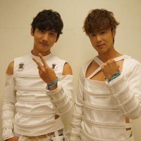 [PIC] 130825 Bigeast Staff Report – Tohoshinki au a-Nation&rsquo;13 à&nbsp;Osaka