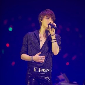 [NEWS] 130827 Kim Jaejoong reçois la récompense de la BO de drama hallyu aux Seoul Drama&nbsp;Awards