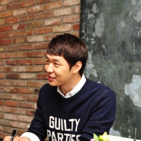 [NEWS] 130828 Le réalisateur Bong Junho, &laquo;&nbsp;Shim Sungbo réalisateur de &lsquo;Sea Fog&rsquo;, a personnellement choisi Park Yoochun pour le rôle&nbsp;&raquo;