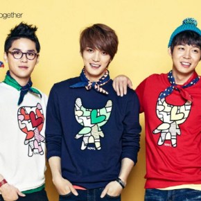 [PIC] 130821 JYJ pour NII&nbsp;(2)