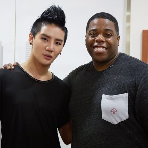 [NEWS] 130807 XIA JunSu rencontre le batteur Aaron&nbsp;Spears