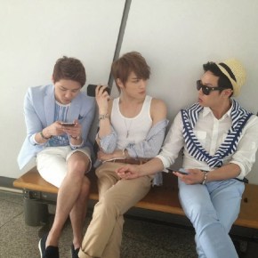 [PIC + TRAD] 131007~08 JYJ LINE – Photo du making off d&rsquo;Only One + annonce du teaser de&nbsp;Jaejoong