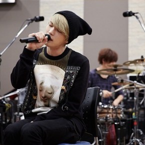 [PICS] 131112 Jaejoong en répétitions pour son concert de&nbsp;Yokohama