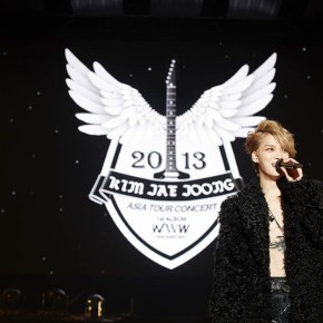 [NEWS] 131118 Kim JaeJoong a monté un spectacle pour les 60 000 fans de&nbsp;Yokohama