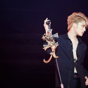 [TRAD] 131127 Selon les votes Jaejoong est susceptible de remporter le Grand Music Award 2013 de Synnara&nbsp;Record
