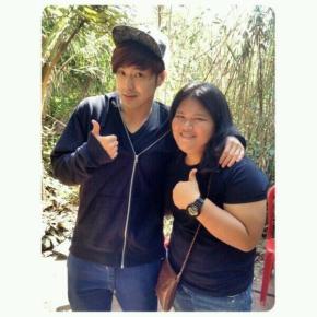 [PIC] 131225 Yunho avec le staff en&nbsp;Thaïlande