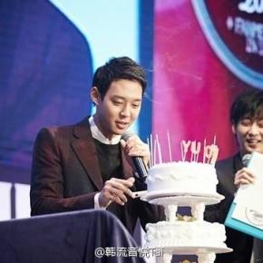 [PICS] 140126 Yoochun – ’2014 Park Yuchun Happy New Year’ Fanmeeting à Séoul, photos de&nbsp;presse