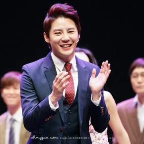 [PICS] 140116 Junsu – représentation de &lsquo;December&rsquo;