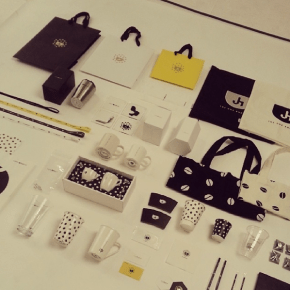 [PICS] 140108 Jaejoong – Jholic marchandise officielle&nbsp;(goods)