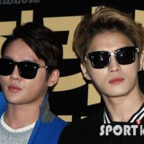 [PICS] 140214 Junsu & Jaejoong à la première VIP de “Dangerous&nbsp;Rumors”