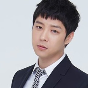 [NEWS] 140312 Park Yoochun menacé par une femme qui avait trouvé le portable d&rsquo;une de ses&nbsp;connaissances