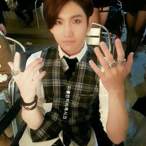 [PIC] 140302 Changmin – Promotion pour Marilyn Hitchcock&nbsp;Chic