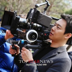 [PICS] 140408 Yoochun passe derrière la caméra + gallerie photo de ‘Three&nbsp;Days’