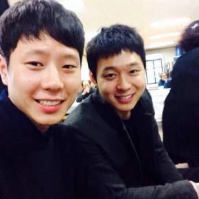 [PICS] 140413 Yoochun avec un membre du staff de &lsquo;Three&nbsp;Days&rsquo;