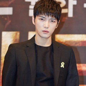 [PIC] 140430 Jaejoong – CJES : conférence de presse de&nbsp;‘Triangle’