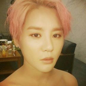 [TRAD+PIC] 140525 Twitter de&nbsp;Junsu