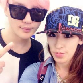 [PIC+TRAD] 140515 Junsu avec la soeur de Jaejoong (Soo&nbsp;Young)