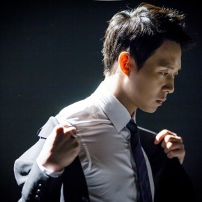 [PIC] 140503 Yoochun pour ‘Three&nbsp;Days’