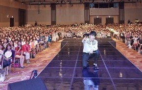 [NEWS] 140624 Jaejoong – 2 000 fans japonaises ont pris 66 vols au total pour la Corée du Sud pour voir&nbsp;Jaejoong