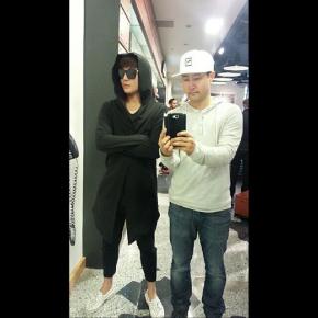 [PIC] 140619 Junsu avec John Egg (photo non&nbsp;récente)