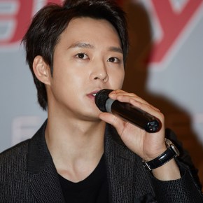 [NEWS + VIDEOS (VostFr)] 140628 Park YooChun donne son ressenti sur le film « Sea Fog » durant sa conférence de presse à Shanghai : Il « veut recevoir l’amour du public&nbsp;»