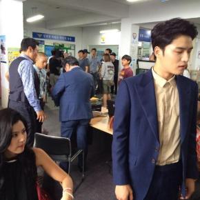 [PIC] 140721 Jaejoong – Tony Hong (Hong Seok Chun) partage des photos du tournage de&nbsp;‘Triangle’