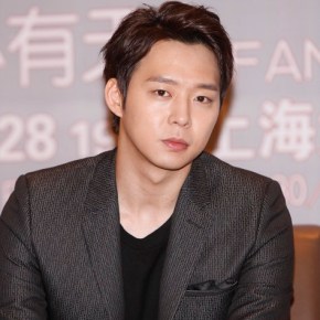 [PRESSE PICS] 140628 Park YooChun à la conférence de presse pour sa Housewarming Party 2014 à&nbsp;Shanghai