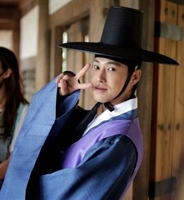 [PIC] 140807 Yunho – gallerie de &lsquo;Night Watchman&rsquo;s Journal&rsquo;