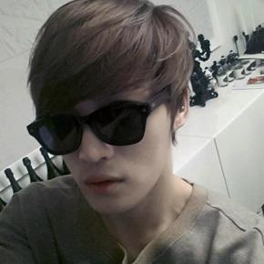 [PIC] 140829 Jaejoong pour les lunettes de soleil&nbsp;SAGAWAFUJII