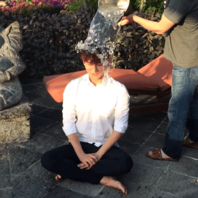 [VID] 140822 Changmin relève le défi de l&rsquo;Ice&nbsp;Bucket