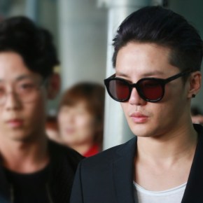 [PIC] 140927 JYJ à l&rsquo;aéroport d&rsquo;Incheon