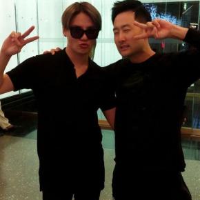 [PIC] 141016 Junsu à Los Angeles avec&nbsp;@elbowyeish
