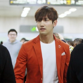 [PIC] 141007 Changmin à l&rsquo;aéroport de Gimpo, de retour en&nbsp;Corée