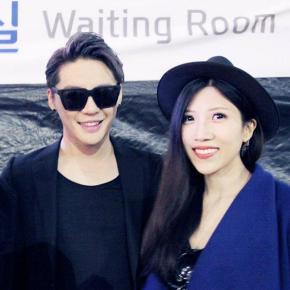 [PIC] 141007 Junsu avec l&rsquo;artiste vietnamienne Trang&nbsp;Phap
