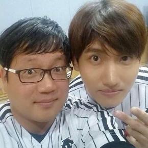 [PIC] 141024 Changmin sur le facebook du présentateur Heo&nbsp;Jiwook
